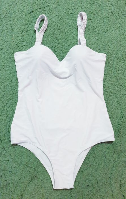 Costume baie intregi