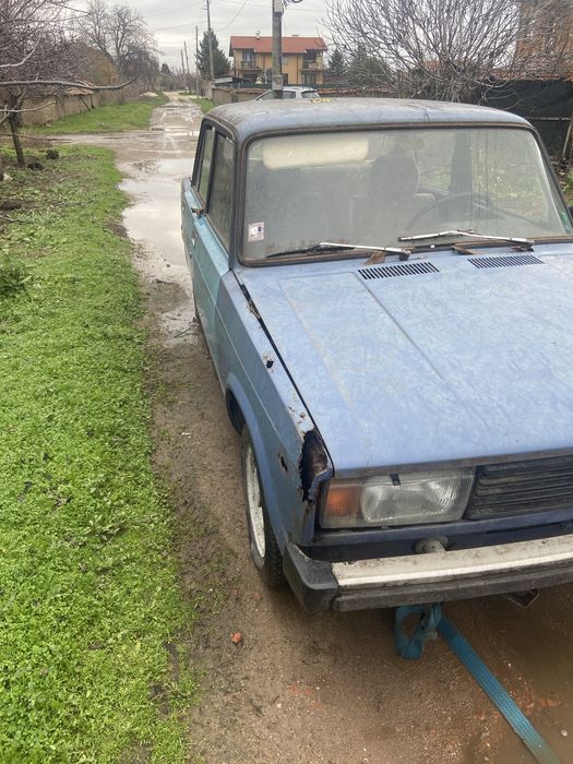 Lada 2105 цяла или на части
