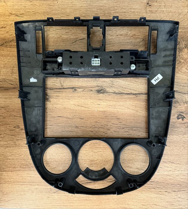 Gentra ramka soat Жентра рамка соат