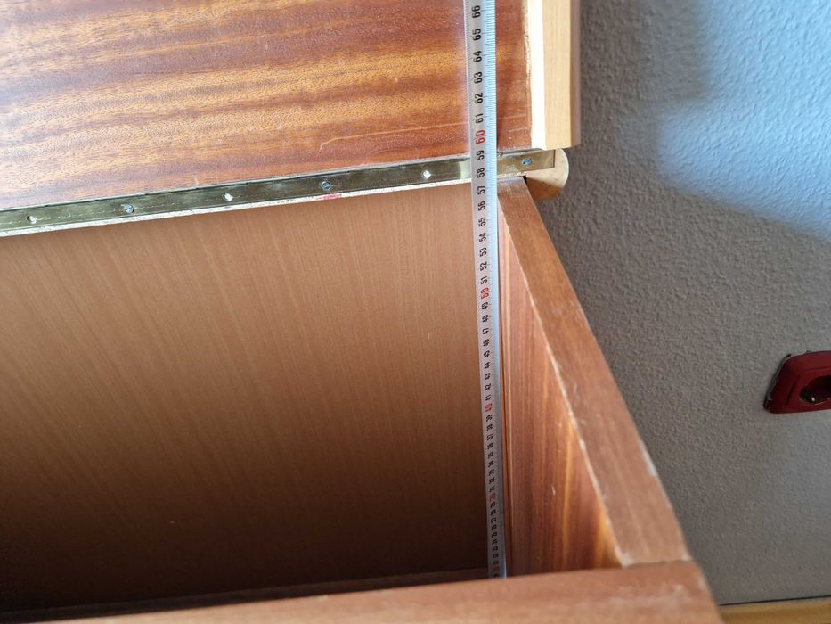 Гардероб 5 крила с надстройка, легло и ракла