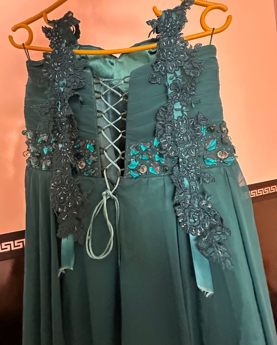 Дълга официална рокля