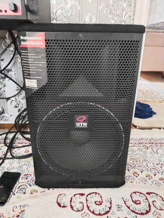 Колонки с усилителем