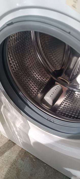 Продам стиральную машину 7кг