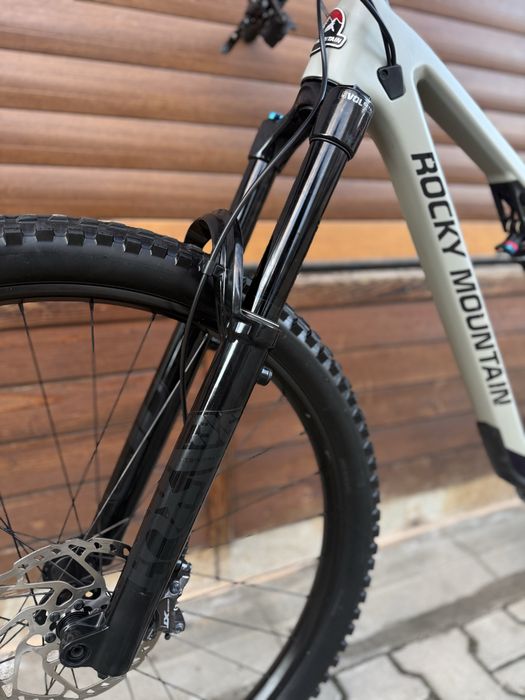 2022 Rocky Mountain Instinct 50 Carbon - 29" MTB карбонов велосипед