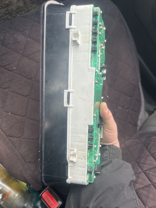 Шиток привора ..2/: