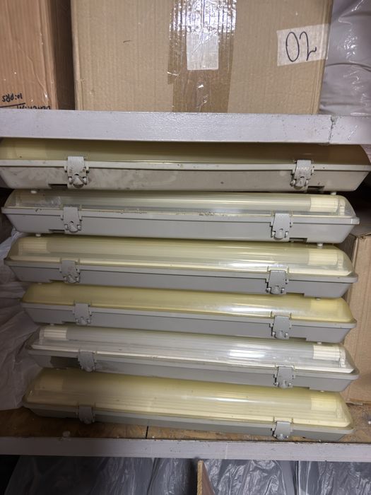 Продам плафоны потолочные