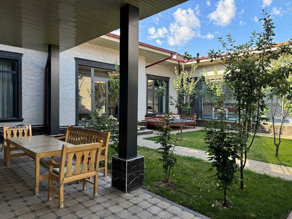 Karankulda 6 sotix dacha sotiladi. Продается дача 6 соток на Каракул.