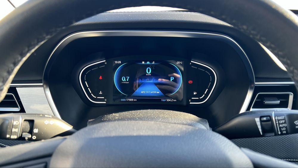 Автомобиль JAC J7