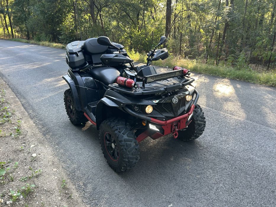 Vand sau schimb cu auto ,atv cf moto 600