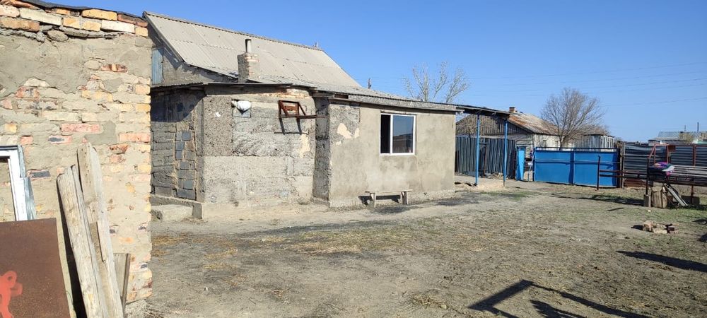 Продается дом в поселке Курылыс