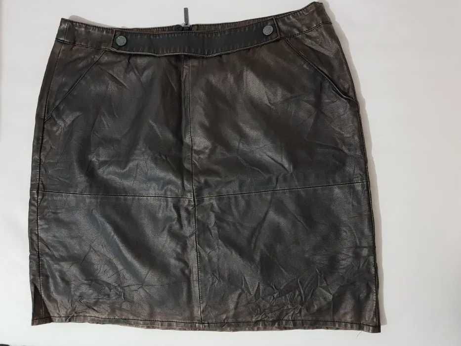 Fusta piele eco More&More,marimea L,ca noua(defect)