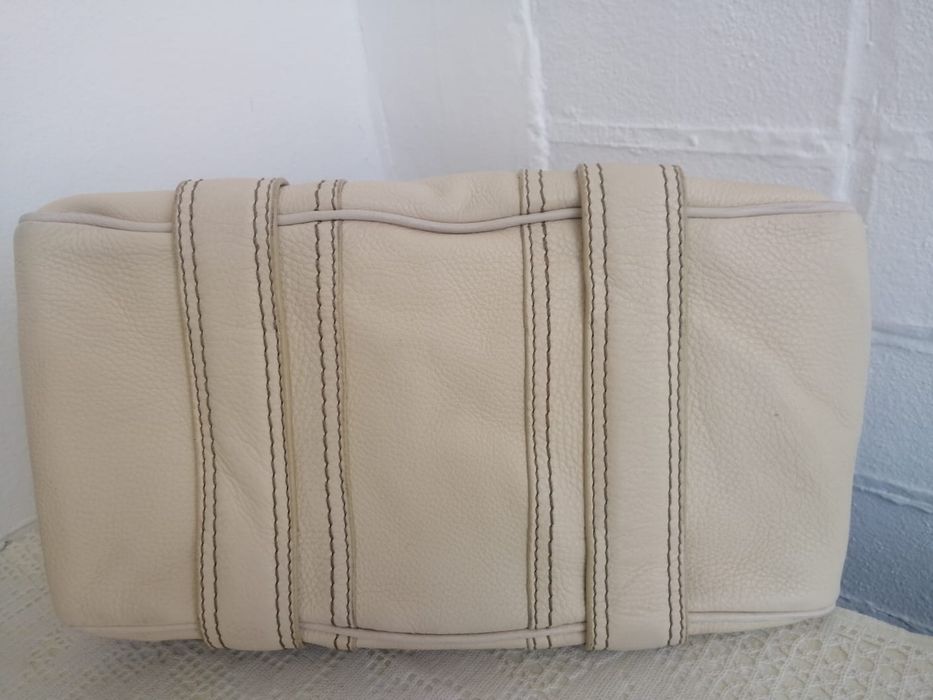 Продам  винтажную сумку Lancel