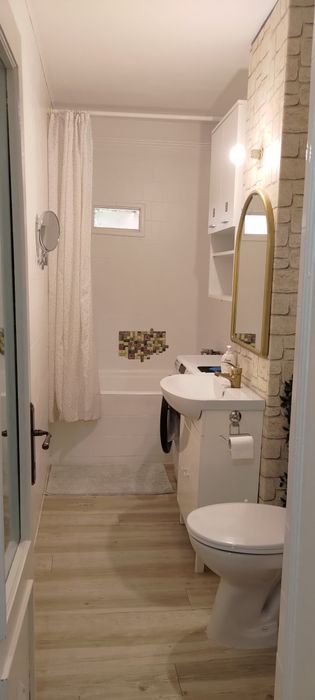 Inchiriez partament in centru cu loc de parcare