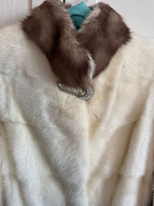 Норковая белая шуба