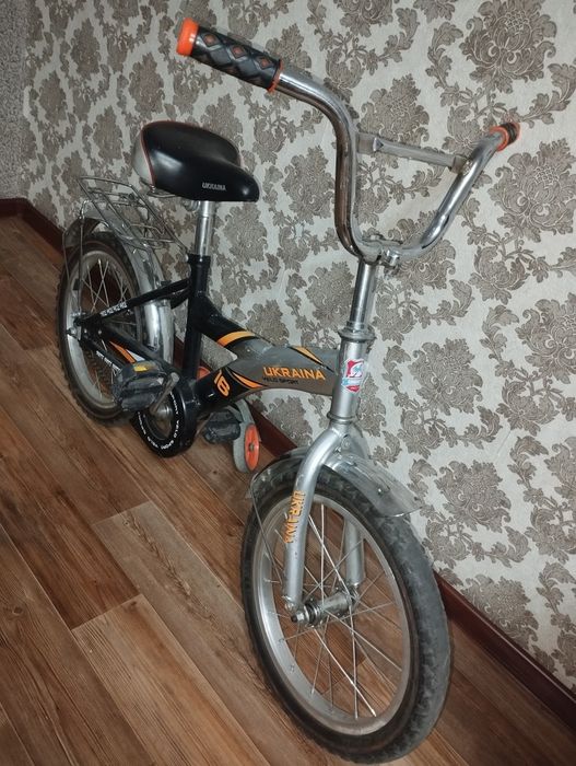 Продам велосипед. Цена 10000