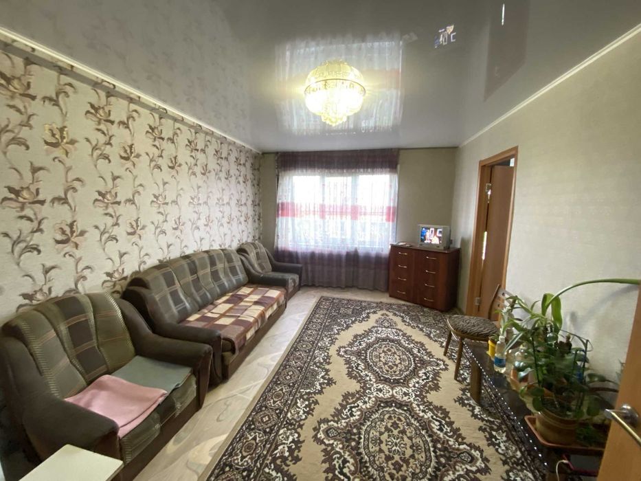 Продаётся 3-комнатная Центр