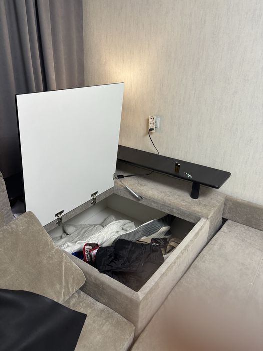 Продам угловой диван