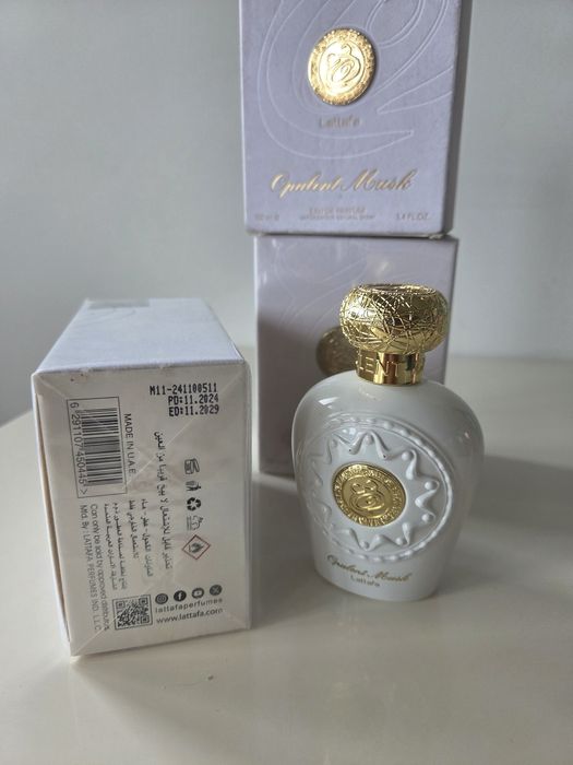 Apa de Parfum Opulent Musk, Lattafa, Femei - 100ml
