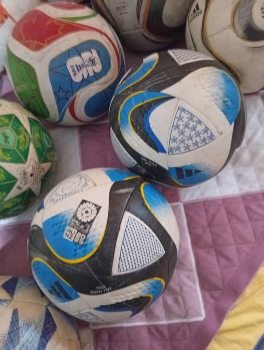 Футбольные мячи на продажу