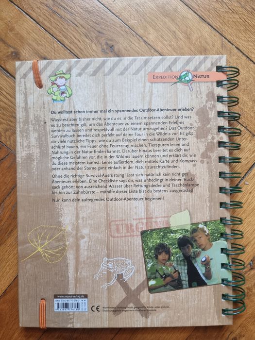 Outdoor Survivalalbuch - детска изследователска книга на немски