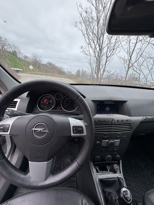 Opel astra h 1.9 cdti 150cp