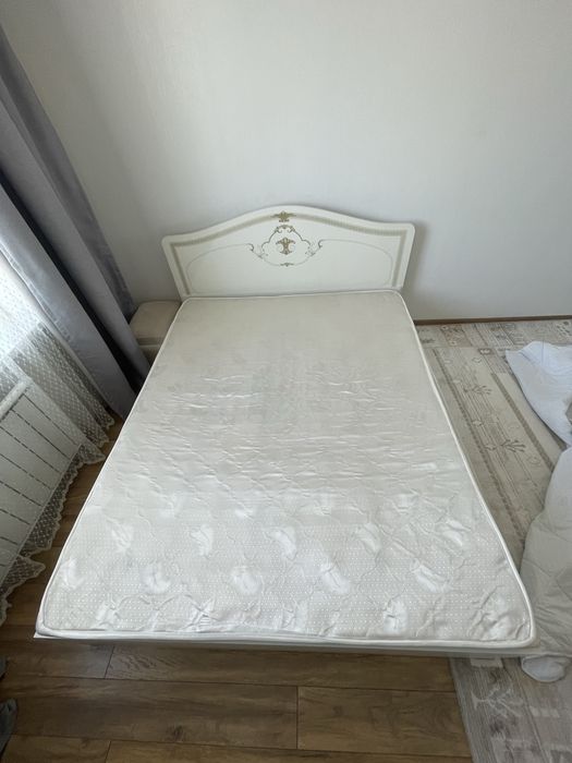 Продам матрас 200х160