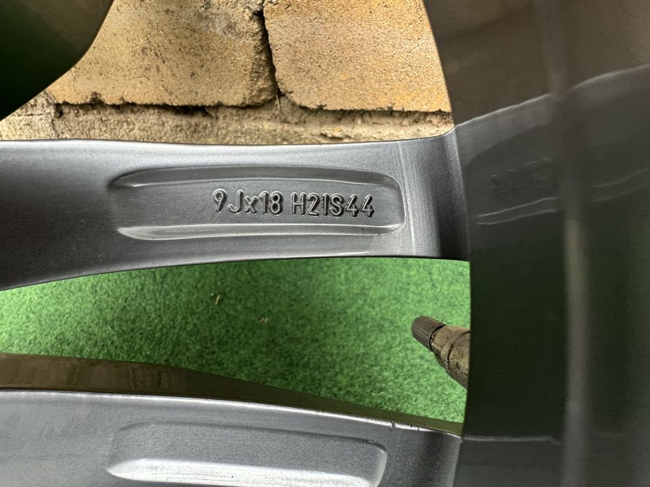 4 броя Джанти БМВ BMW 5x112 Style 622M 18 цола за G30 G31 G32 G20 G11