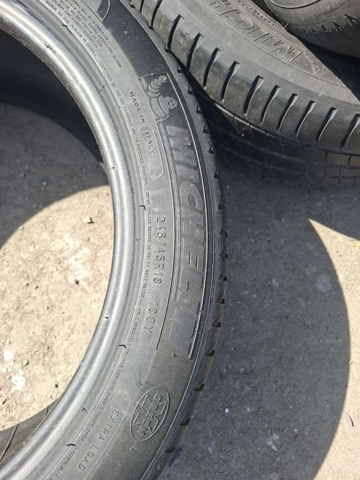 Vand set 4 anvelope 245 45 18 michelin bune de vara