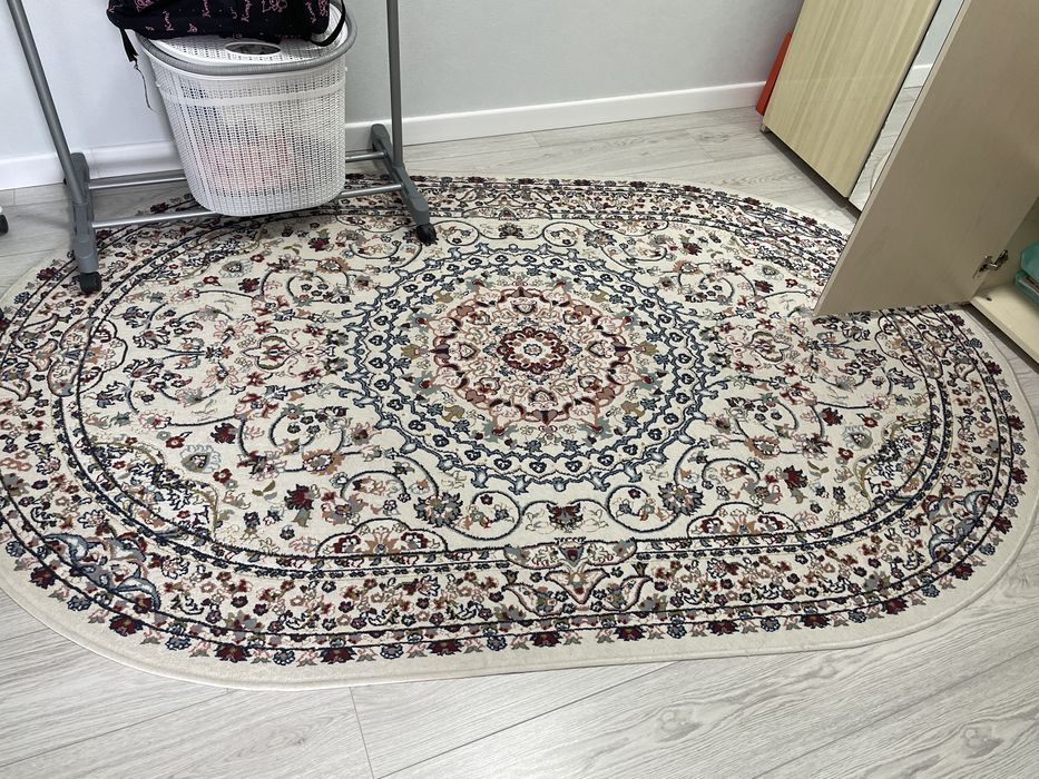 Ковер в отличном состоянии