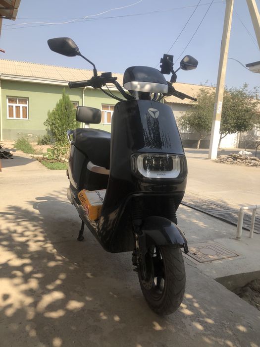 Yadea E8S 120-130 km yuradi tezligi 55 km