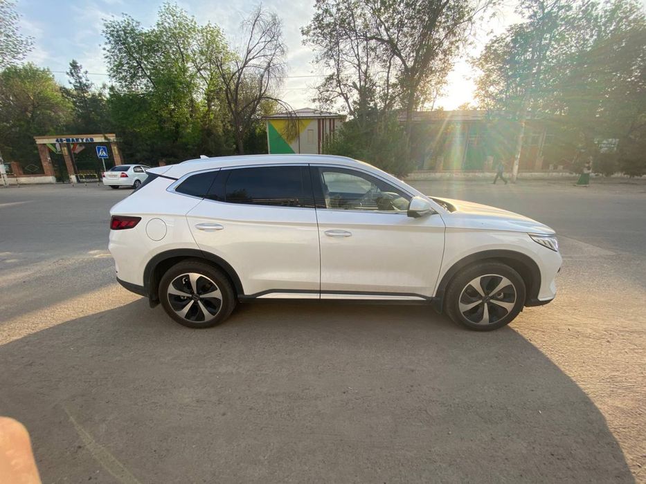 Продаётся BYD Song DMi AWD 110km Flagship