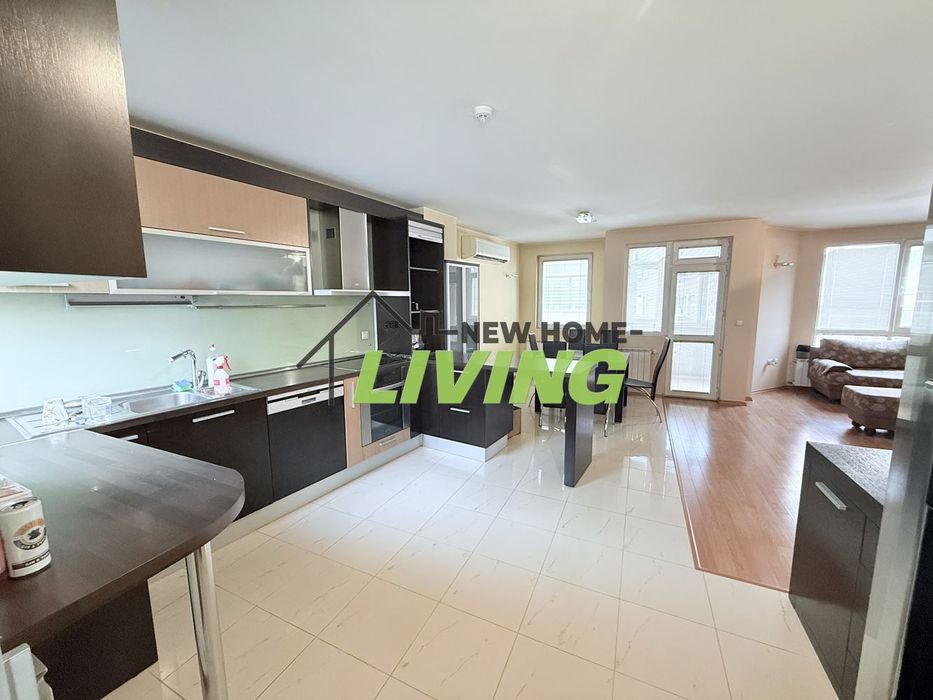 Продава се Тристаен апартамент в Пловдив, Кършияка - 205 кв.м за 993 €/кв.м - Снимка #2