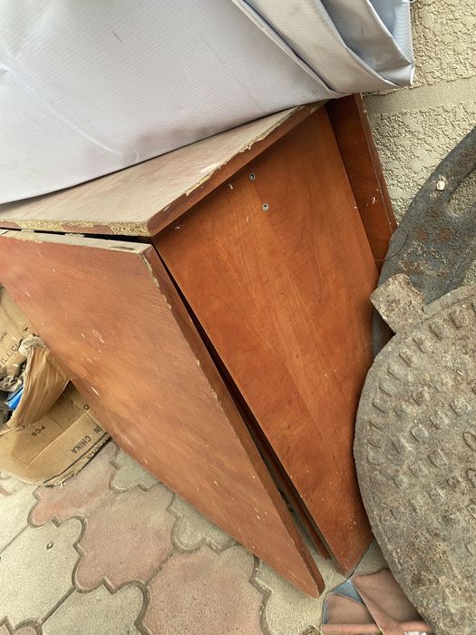 Продается раскладной стол