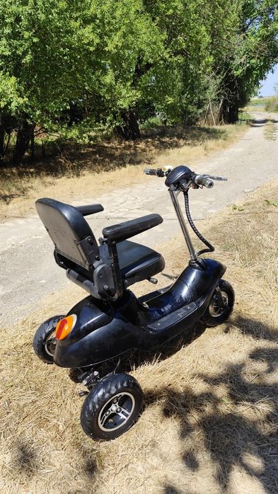 Електрическа триколка