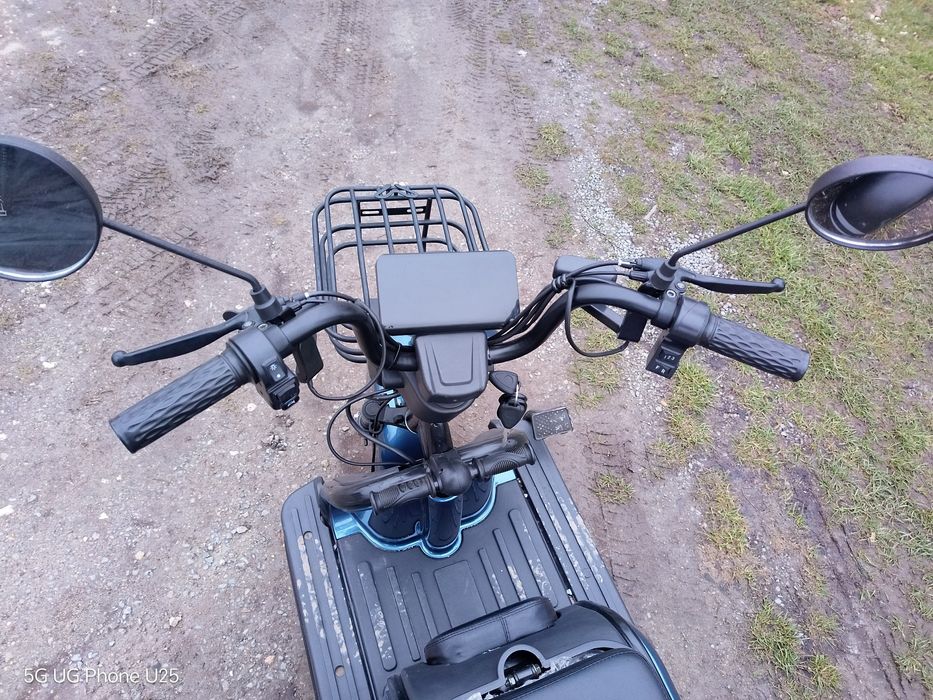 Електрическа триколка