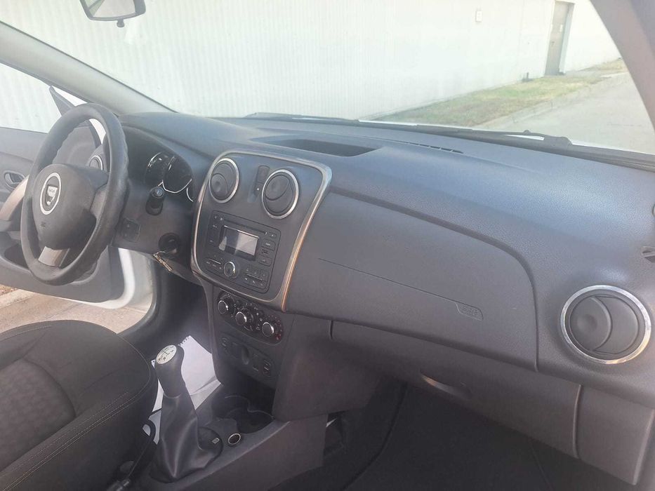 Vand Dacia Sandero 0,9