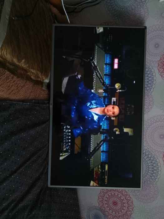 телевизор LG смарт