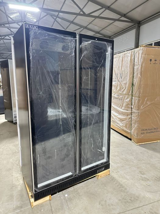 Холодильник витрина дла магазин