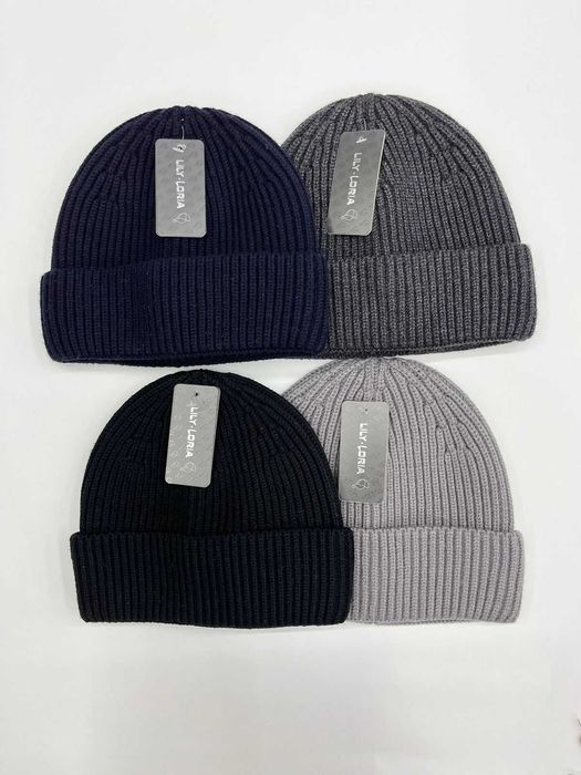 Зимняя шапка головные уборы Adidas (1939)