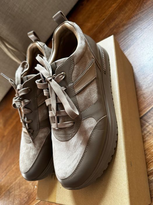 Продам новые 37 р.