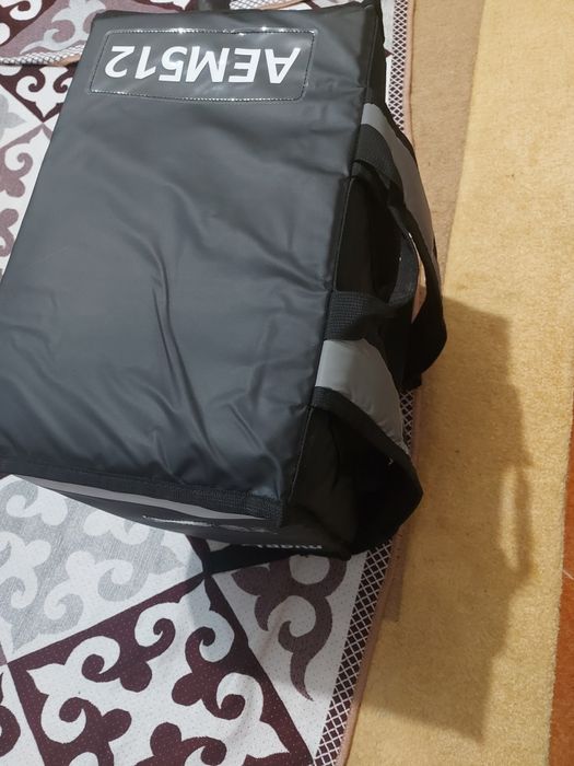 Термо-сумка яндекс черная