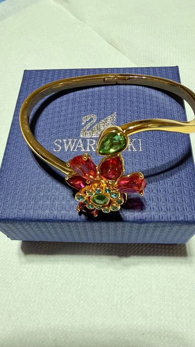 Brățară SWAROVSKY nouă ,fără urme de purtare