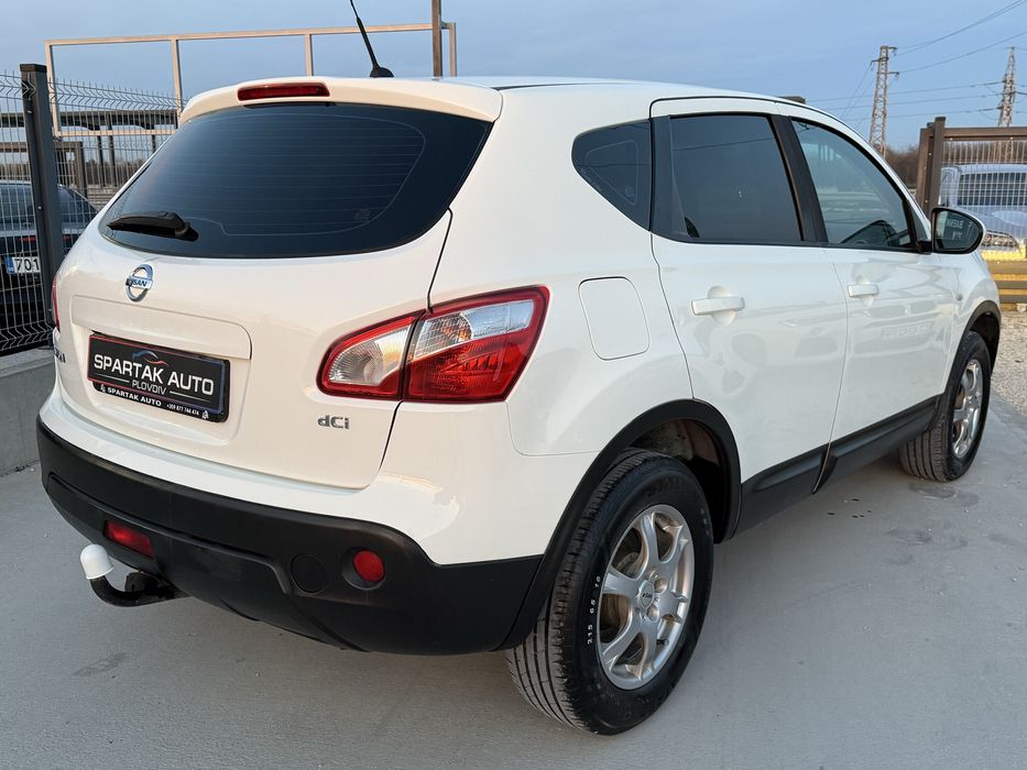 Nissan Qashqai 1.5D* 2011г* 4X4* 187.000КМ* НОВА* РЪЧКА* ТЕГЛИЧ*
