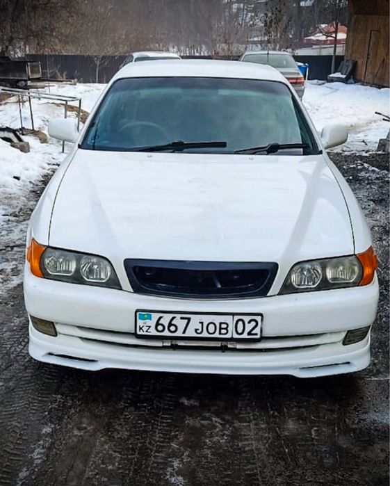 Накладки на чайзер 100