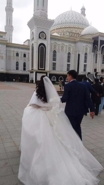 Продам свадебное платье