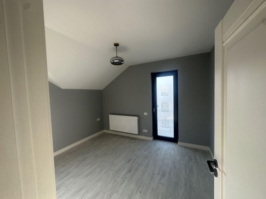 Casa nouă de Vanzare