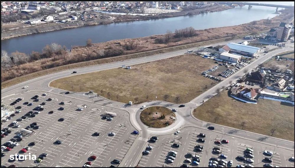 Teren de vânzare Shopping City Râmnicu Vâlcea 6.628 mp