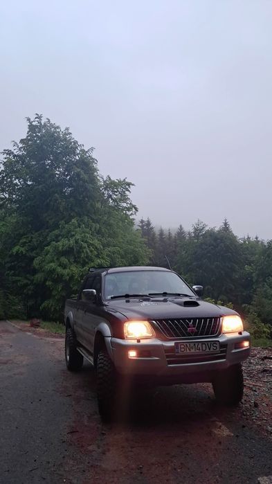 MITSUBISHI L200 2004 — imagine 5