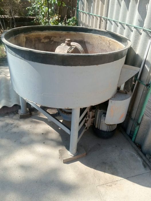 Бетономешалка  миксер