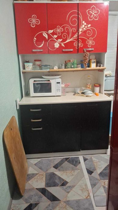Продается кухонная гарнитура
